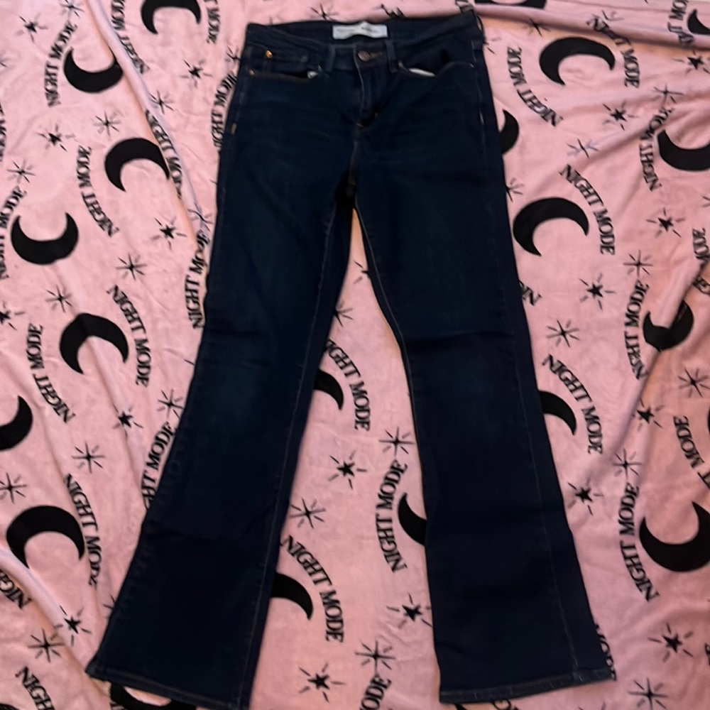 Boot cut jeans